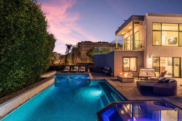 1632 Brahms, Cardiff By The Sea, CA 92007