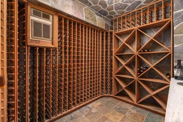 1632 Brahms, Cardiff By The Sea, CA 92007