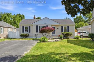 3829 W Auburn Road, Rochester Hills, MI 48309