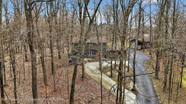 6545 W Galway Circle, Dimondale, MI 48821