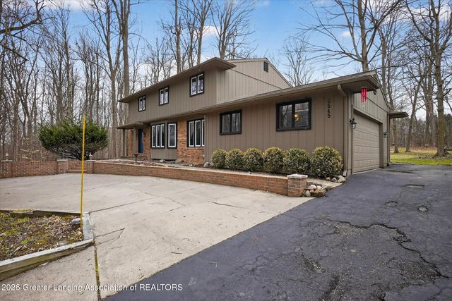 6545 W Galway Circle, Dimondale, MI 48821