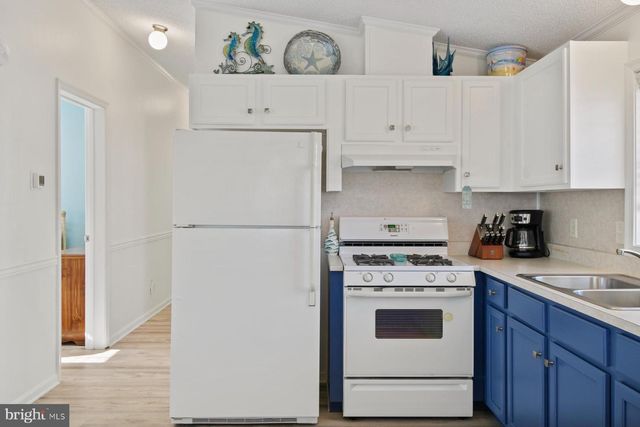 125 CLAM SHELL RD, Ocean City, MD 21842