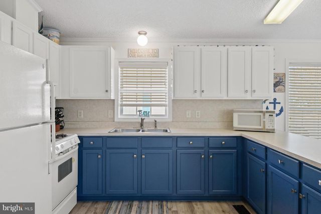 125 CLAM SHELL RD, Ocean City, MD 21842