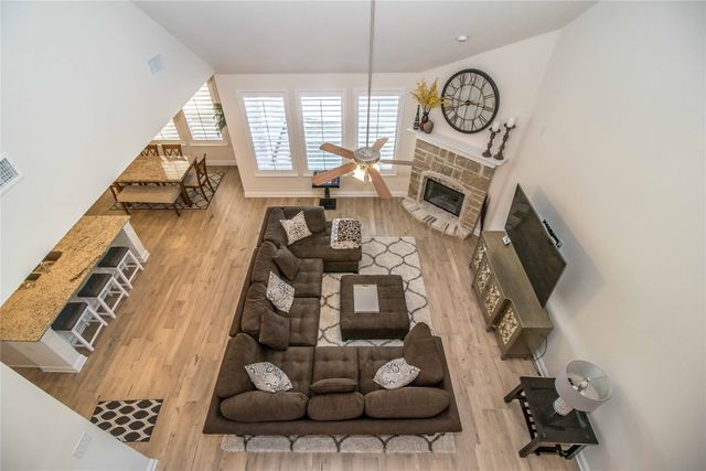 908 Foxglove Drive, Little Elm, TX 75068