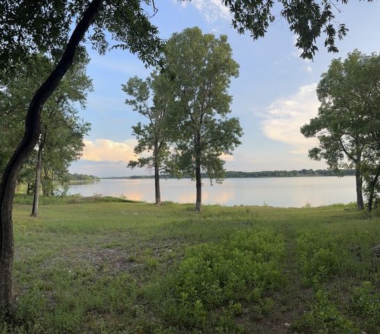 908 Foxglove Drive, Little Elm, TX 75068