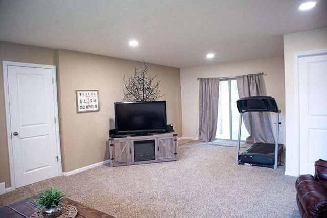 451 Tentree Street NW, Sparta, MI 49345