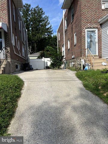 7 W COOKE AVE, Glenolden, PA 19036