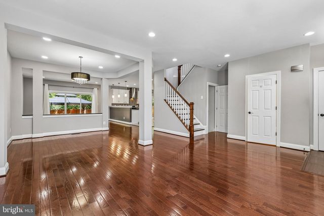 6009 MCALESTER WAY, Centreville, VA 20121