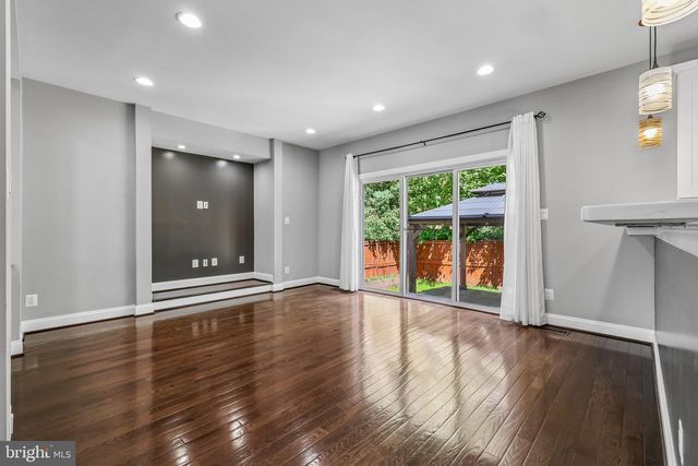 6009 MCALESTER WAY, Centreville, VA 20121