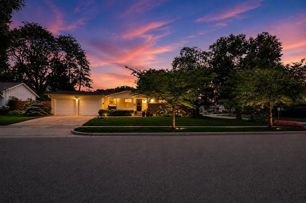 1531 Avondale Avenue, Ann Arbor, MI 48103