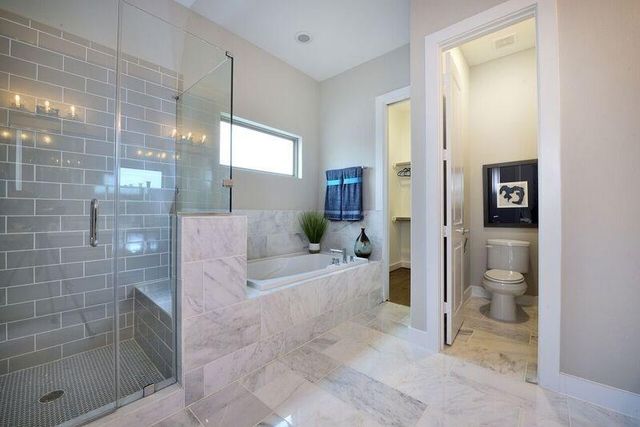 5817 E Post Oak Lane, Houston, TX 77055