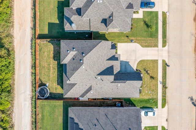 517 Ramon Street, Burleson, TX 76028