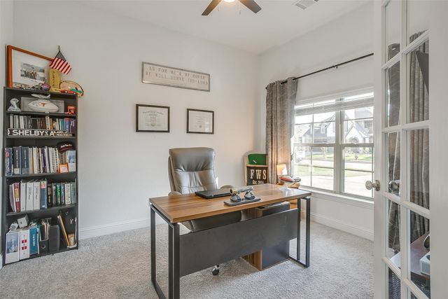 517 Ramon Street, Burleson, TX 76028