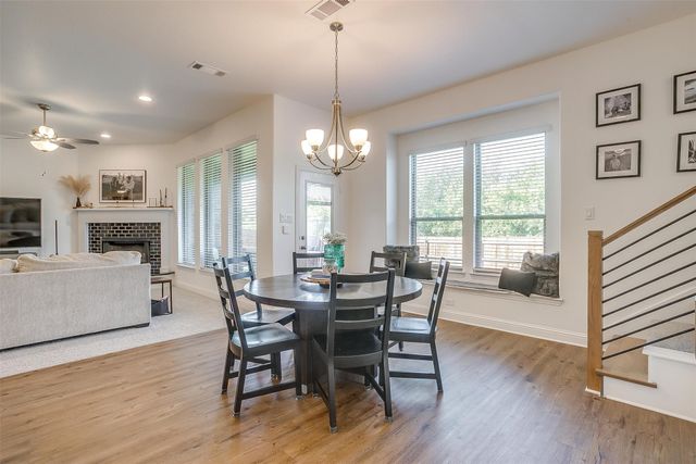 517 Ramon Street, Burleson, TX 76028