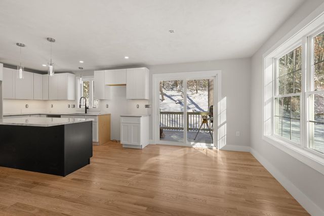 12 Peaslee Road, Rochester, NH 03867