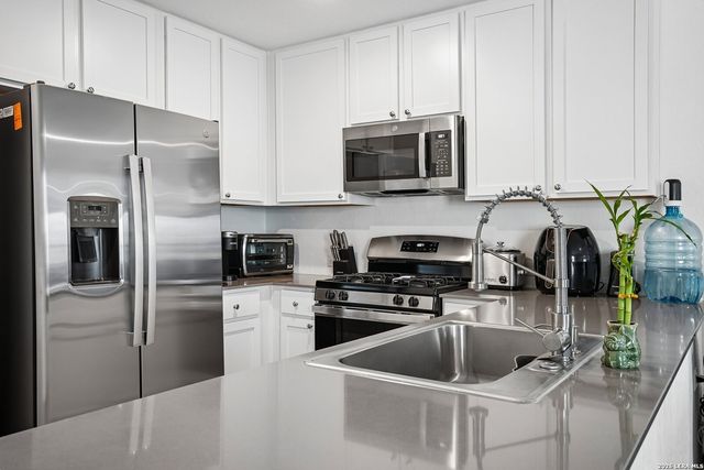 4542 Martin Way, San Antonio, TX 78222
