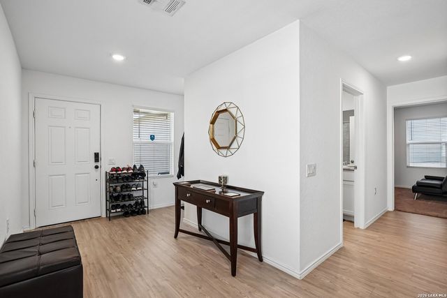 4542 Martin Way, San Antonio, TX 78222