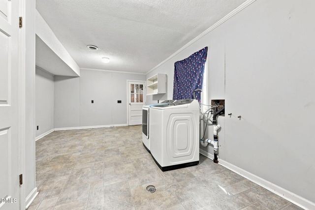 1707 Lynwood Circle, Sanford, NC 27330