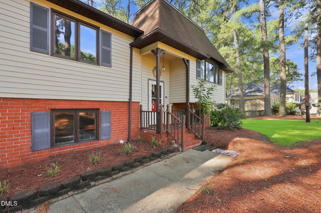 1707 Lynwood Circle, Sanford, NC 27330