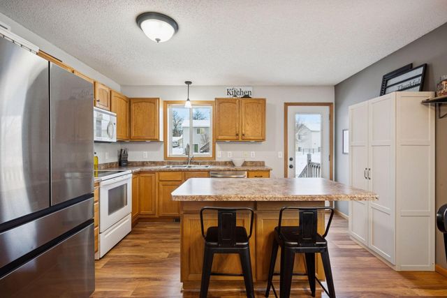 225 18th Avenue SE, Saint Joseph, MN 56374