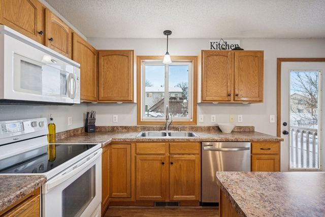 225 18th Avenue SE, Saint Joseph, MN 56374