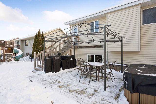 225 18th Avenue SE, Saint Joseph, MN 56374