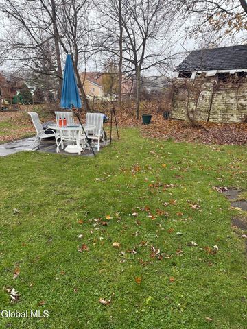 10 E Green Street, Johnstown, NY 12095