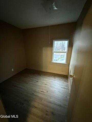 10 E Green Street, Johnstown, NY 12095