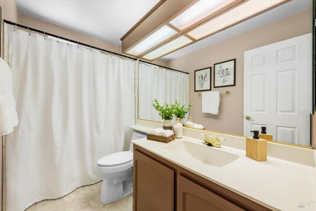 507 Stinson Ave, Vacaville, CA 95688