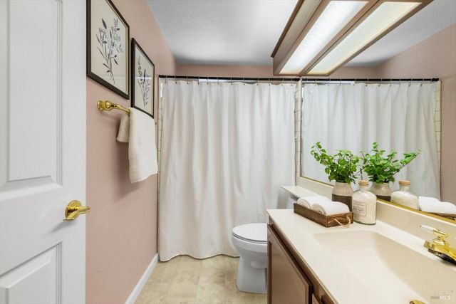 507 Stinson Ave, Vacaville, CA 95688