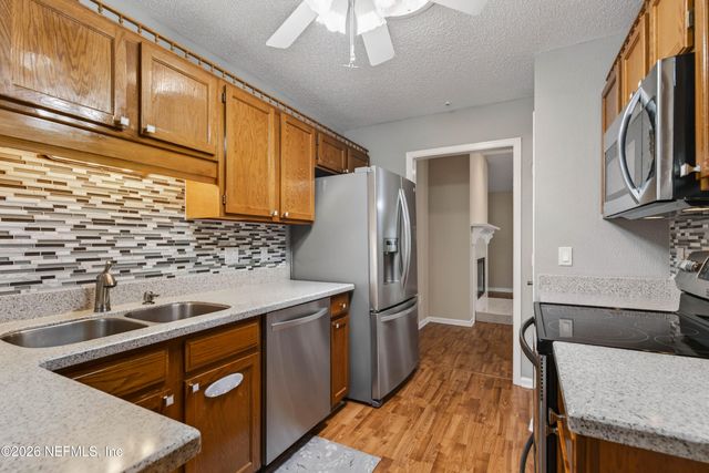 12528 POINT PARK Drive, Jacksonville, FL 32225