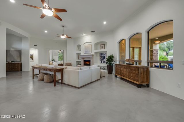 7343 E Autumn Dusk Place, Tucson, AZ 85750