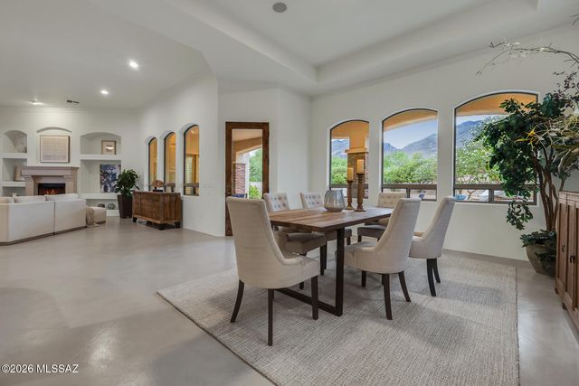 7343 E Autumn Dusk Place, Tucson, AZ 85750