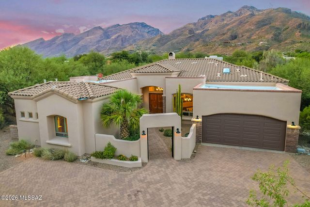 7343 E Autumn Dusk Place, Tucson, AZ 85750