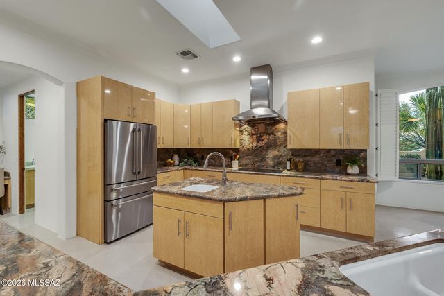 7343 E Autumn Dusk Place, Tucson, AZ 85750