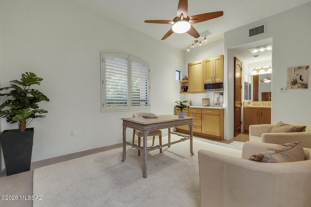 7343 E Autumn Dusk Place, Tucson, AZ 85750