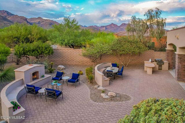 7343 E Autumn Dusk Place, Tucson, AZ 85750