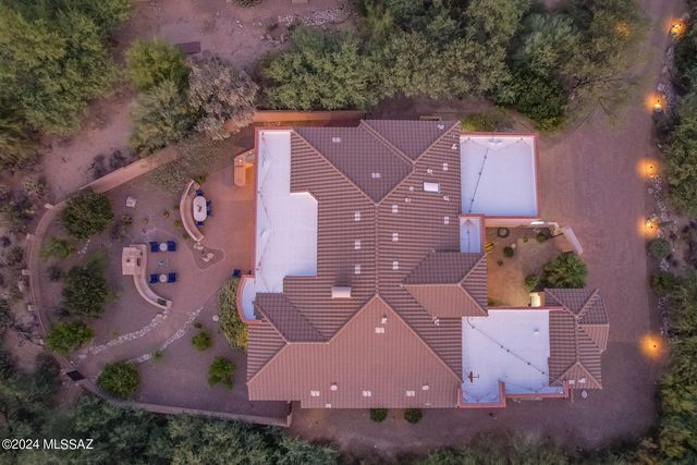 7343 E Autumn Dusk Place, Tucson, AZ 85750
