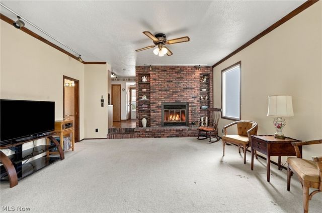 1578 Chelmsford Road, Mayfield Heights, OH 44124