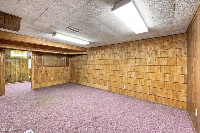 1578 Chelmsford Road, Mayfield Heights, OH 44124