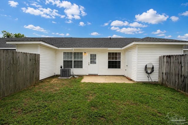 309 Loveland Cir, Pensacola, FL 32526