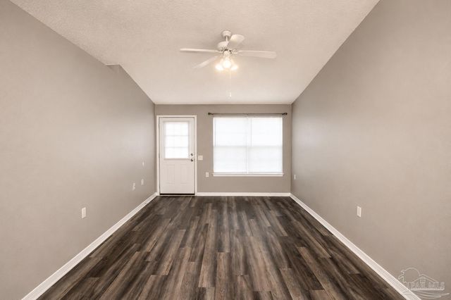 309 Loveland Cir, Pensacola, FL 32526