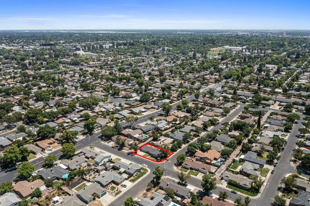 1106 Monte Cristo Ave, Modesto, CA 95350