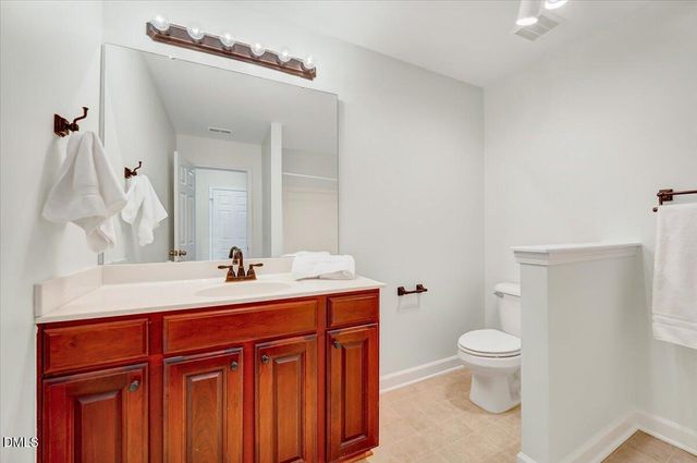 5045 Homeplace Drive, Apex, NC 27539