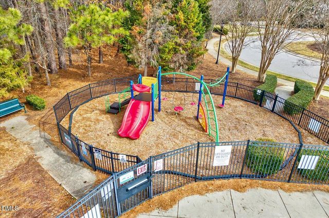 5045 Homeplace Drive, Apex, NC 27539