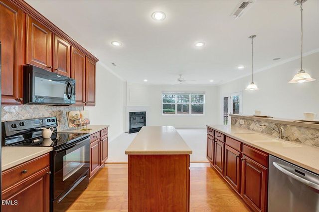 5045 Homeplace Drive, Apex, NC 27539