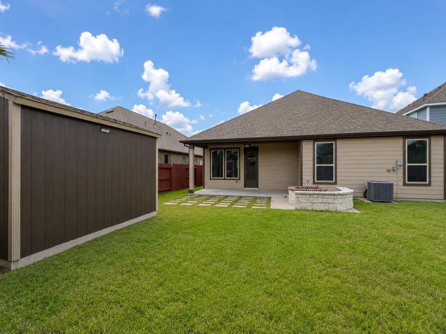 15515 Amber Manor Lane, Houston, TX 77044