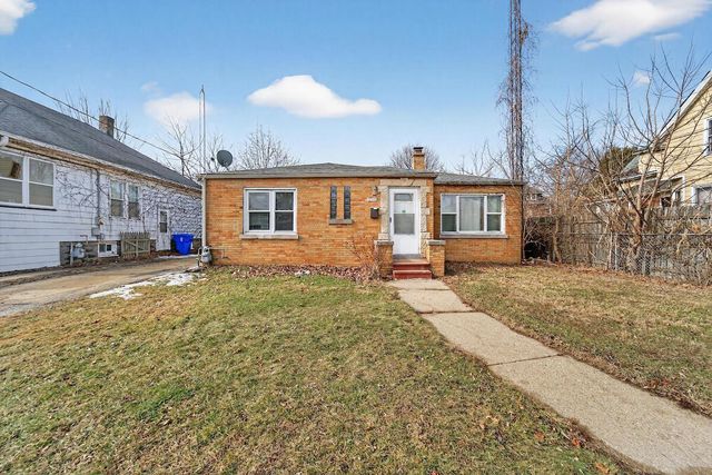 6516 21st AVENUE, Kenosha, WI 53143