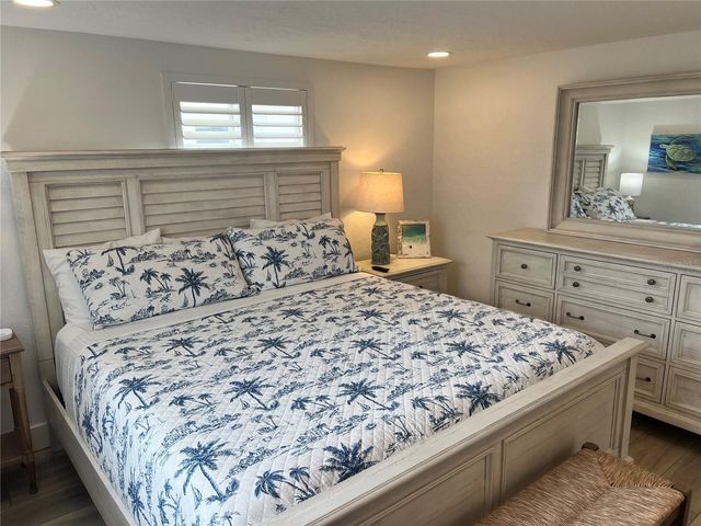 6154 MIDNIGHT PASS ROAD A15, Sarasota, FL 34242