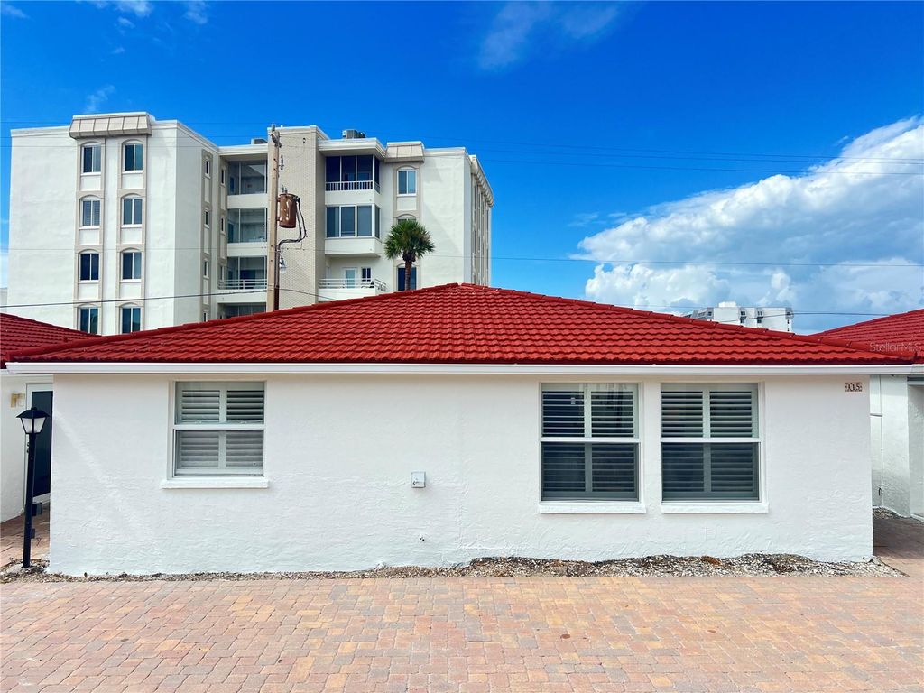 6154 MIDNIGHT PASS ROAD A15, Sarasota, FL 34242